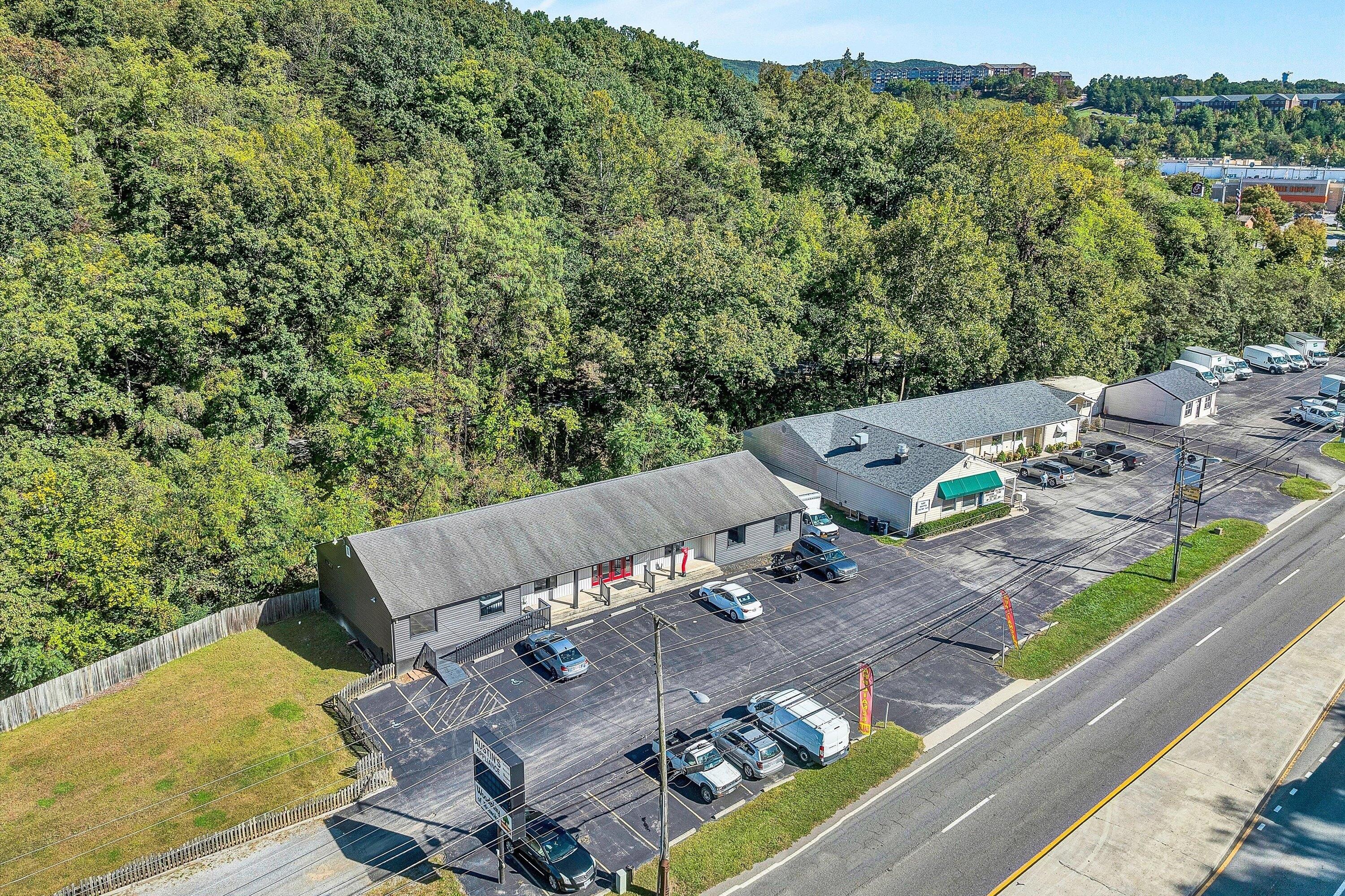 Property Image for 4040 Franklin RD SW