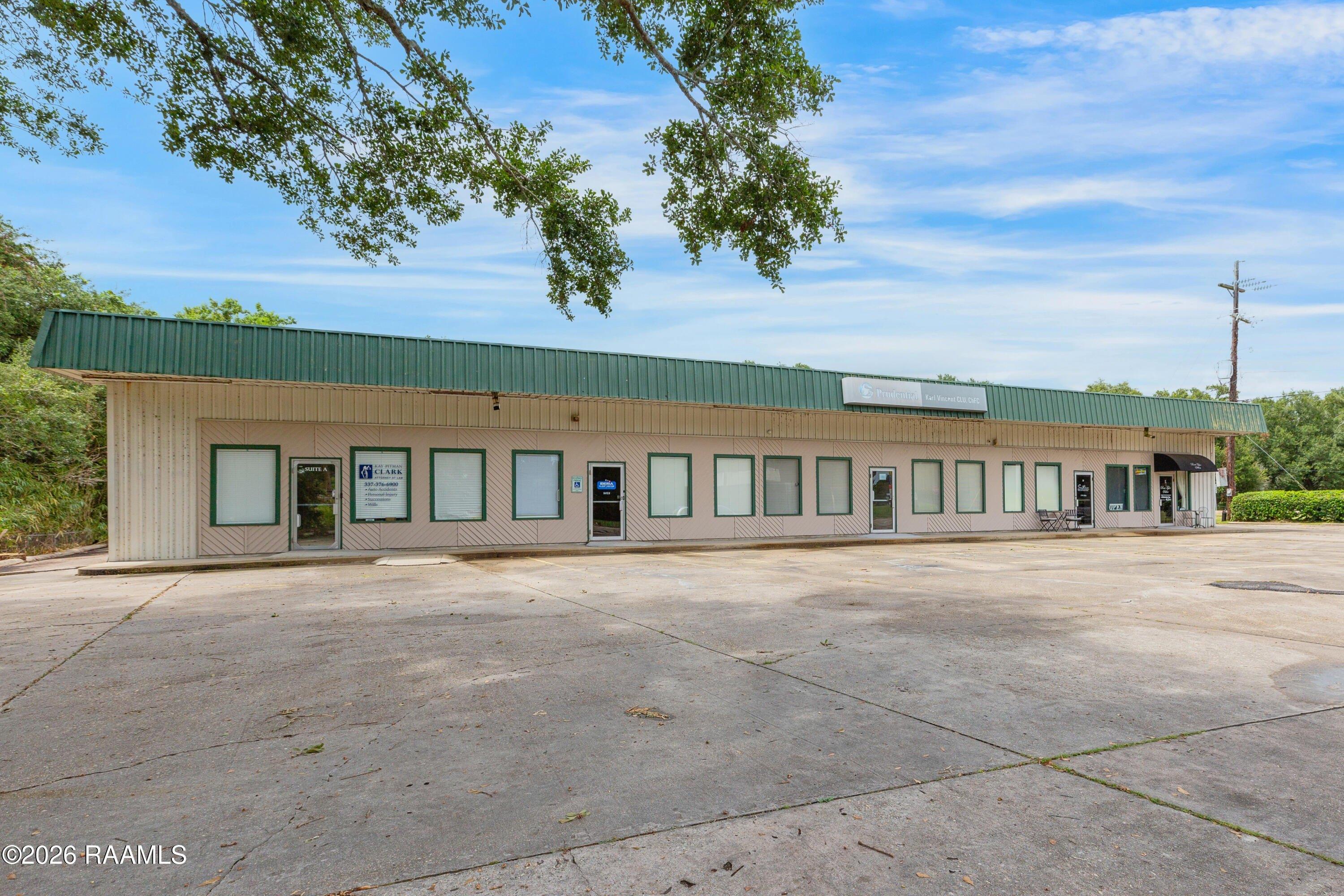 Property Image for 715 N Lewis Street