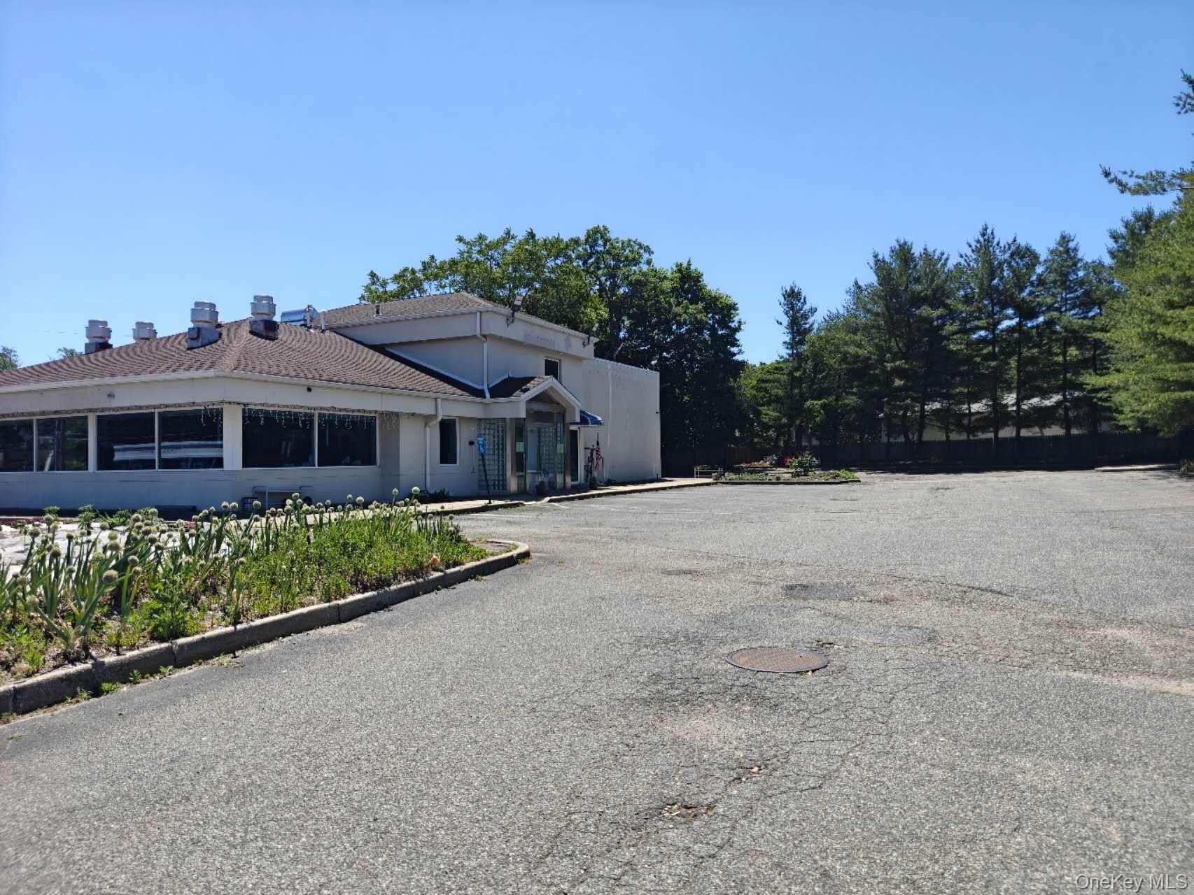 Property Image for 2074 Jericho Turnpike