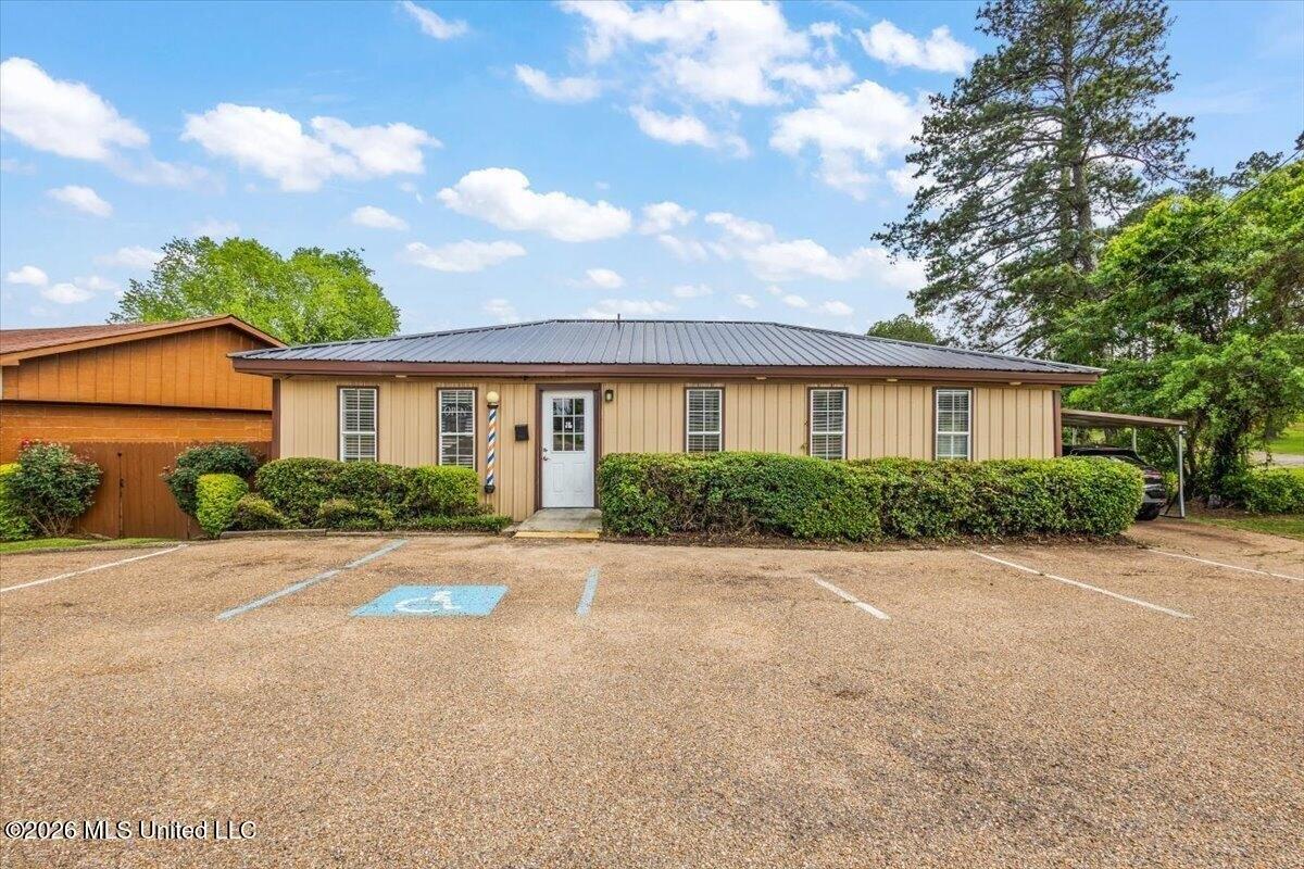 Property Image for 3539 Old Brandon Road