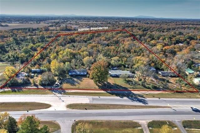 Property Image for 404 W Ray Fine Boulevard