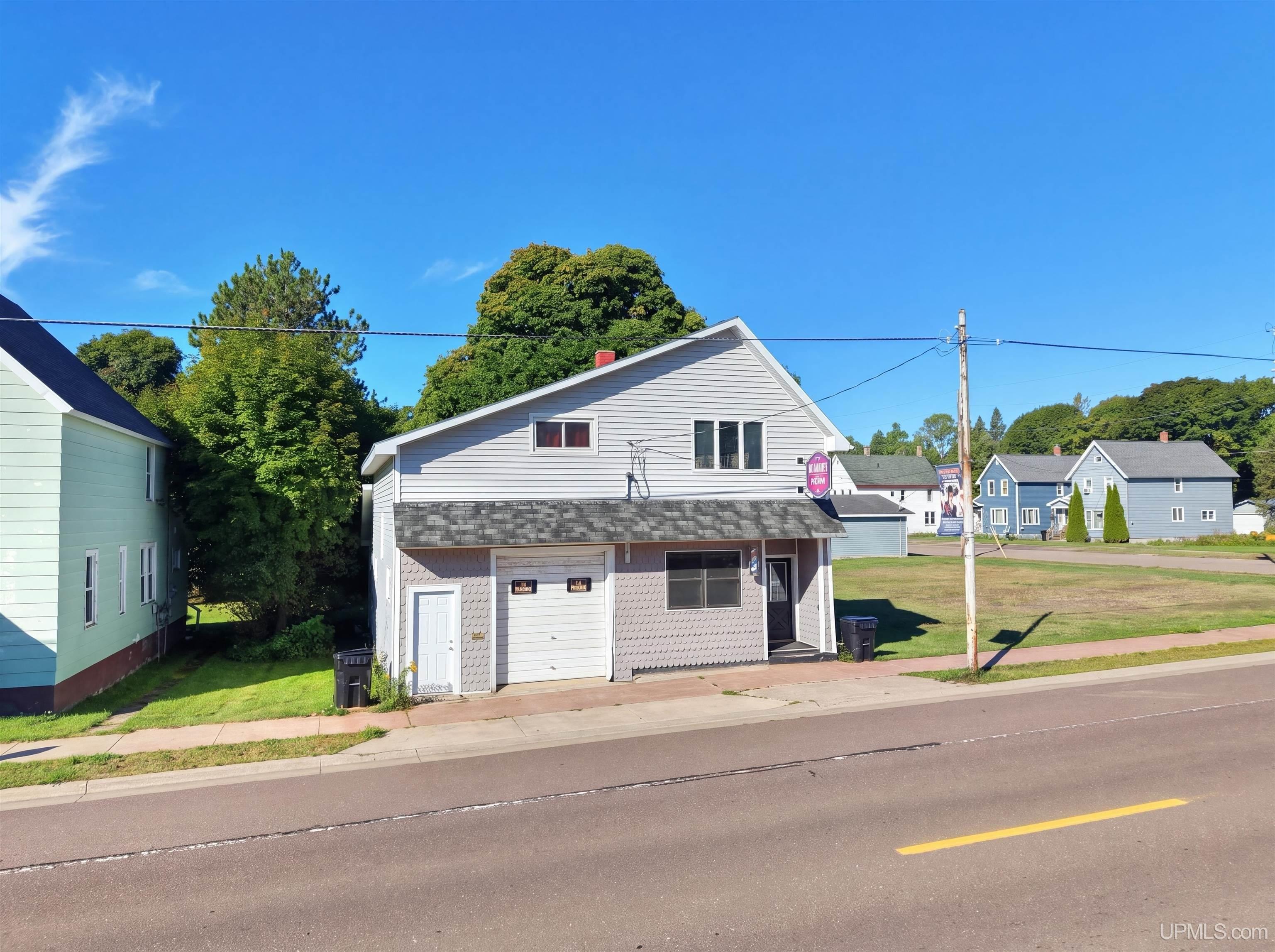Property Image for 409 Lake Linden Ave, Laurium, MI 49913