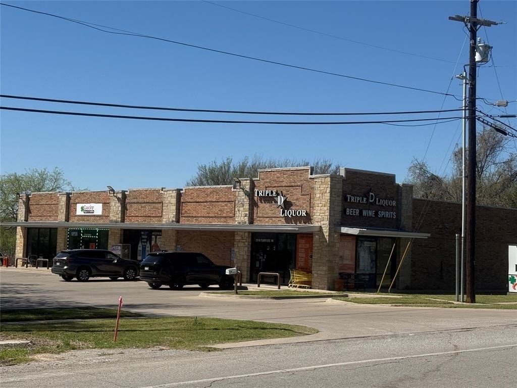 Property Image for 323 W 4th Street