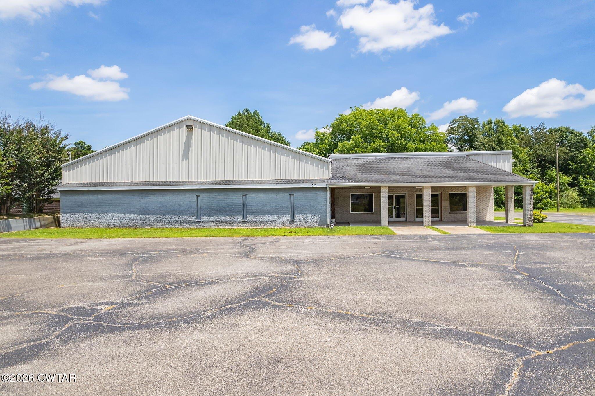 Property Image for 712 Whitehall St, Jackson, TN 38301