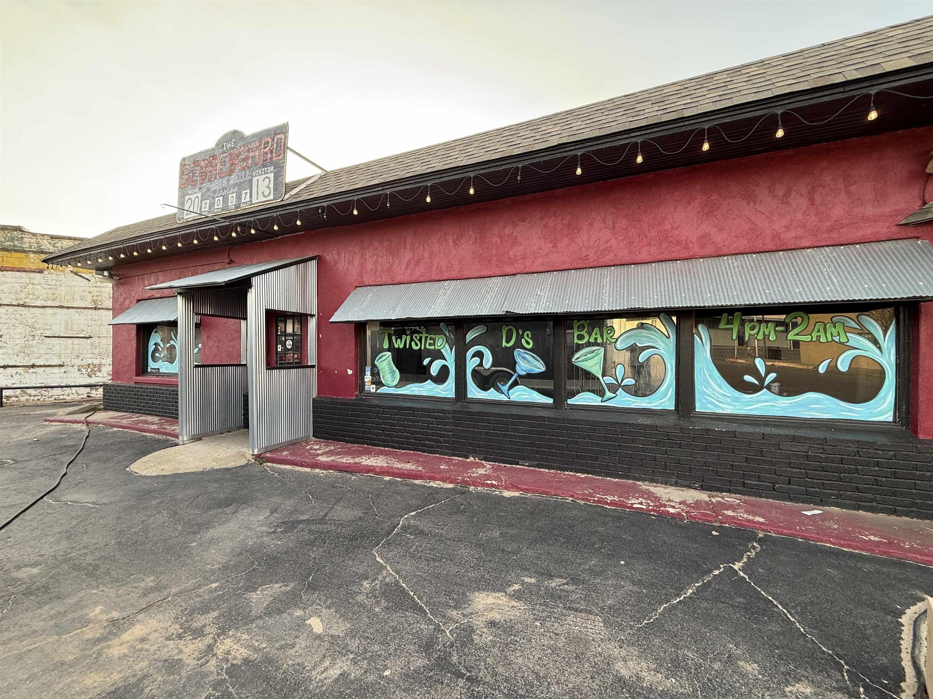 Property Image for 523 Main St