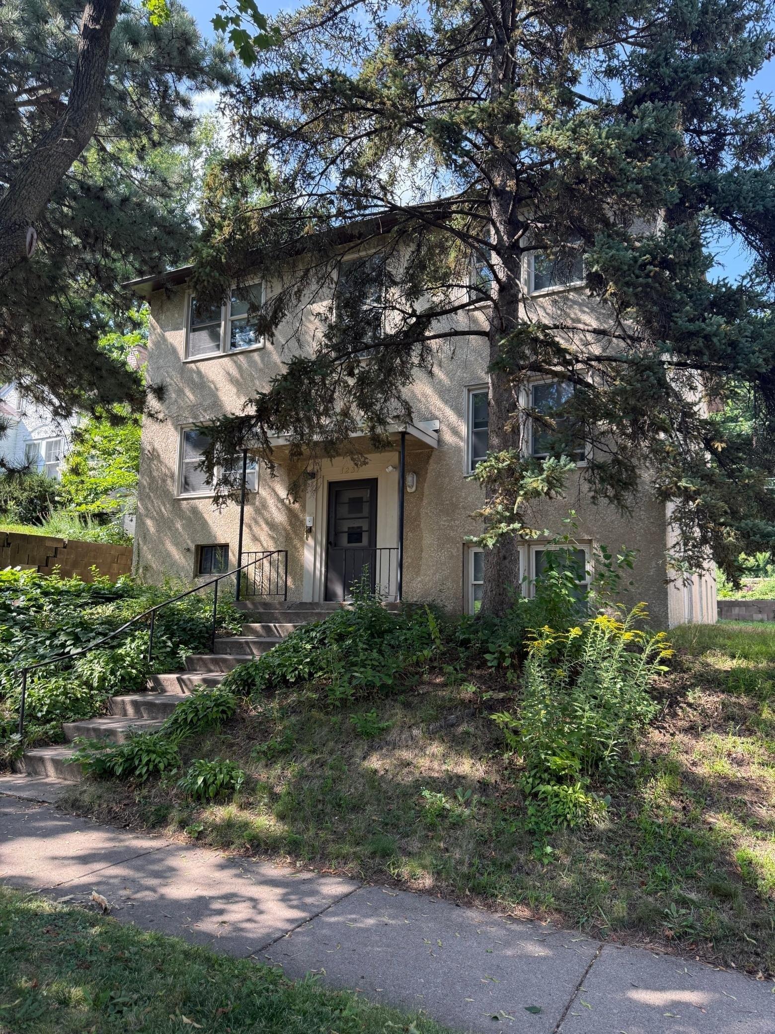 Property Image for 1237 Saint Clair Avenue