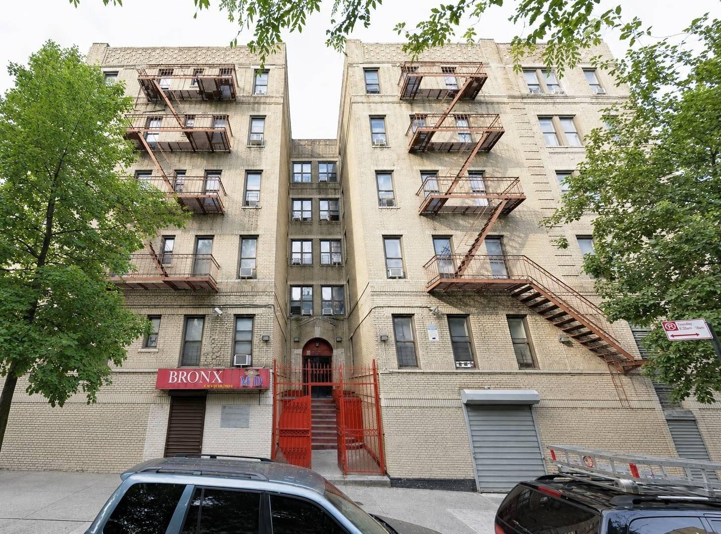 Property Image for 20 W 190th Street