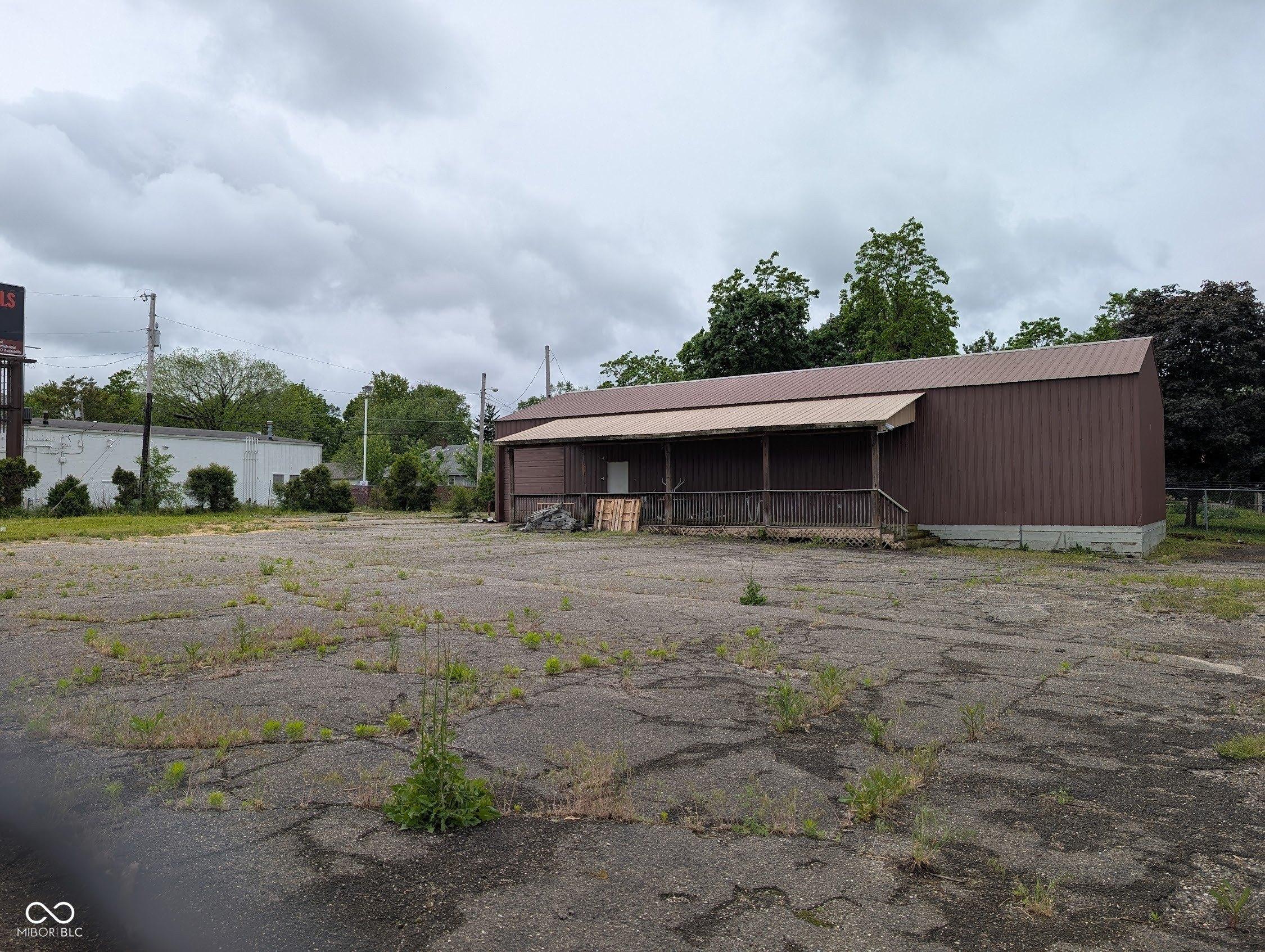 Property Image for 1113 S Madison Avenue