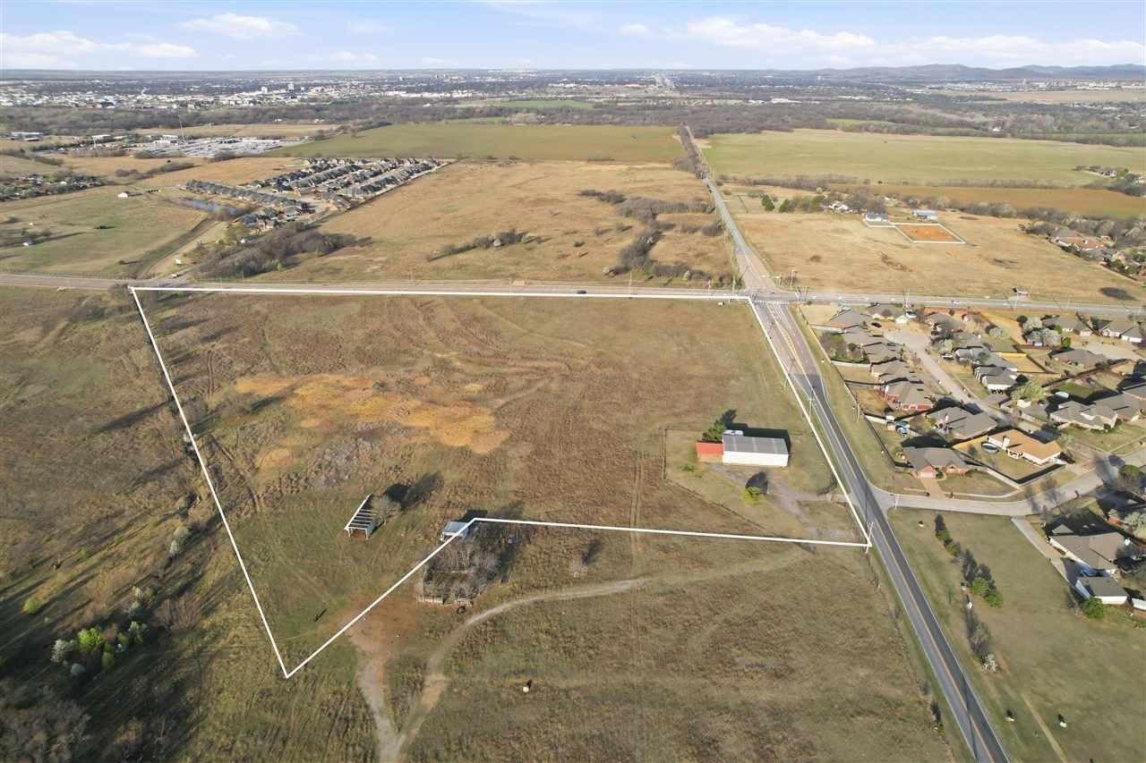 Property Image for 3001 NE Cache Rd