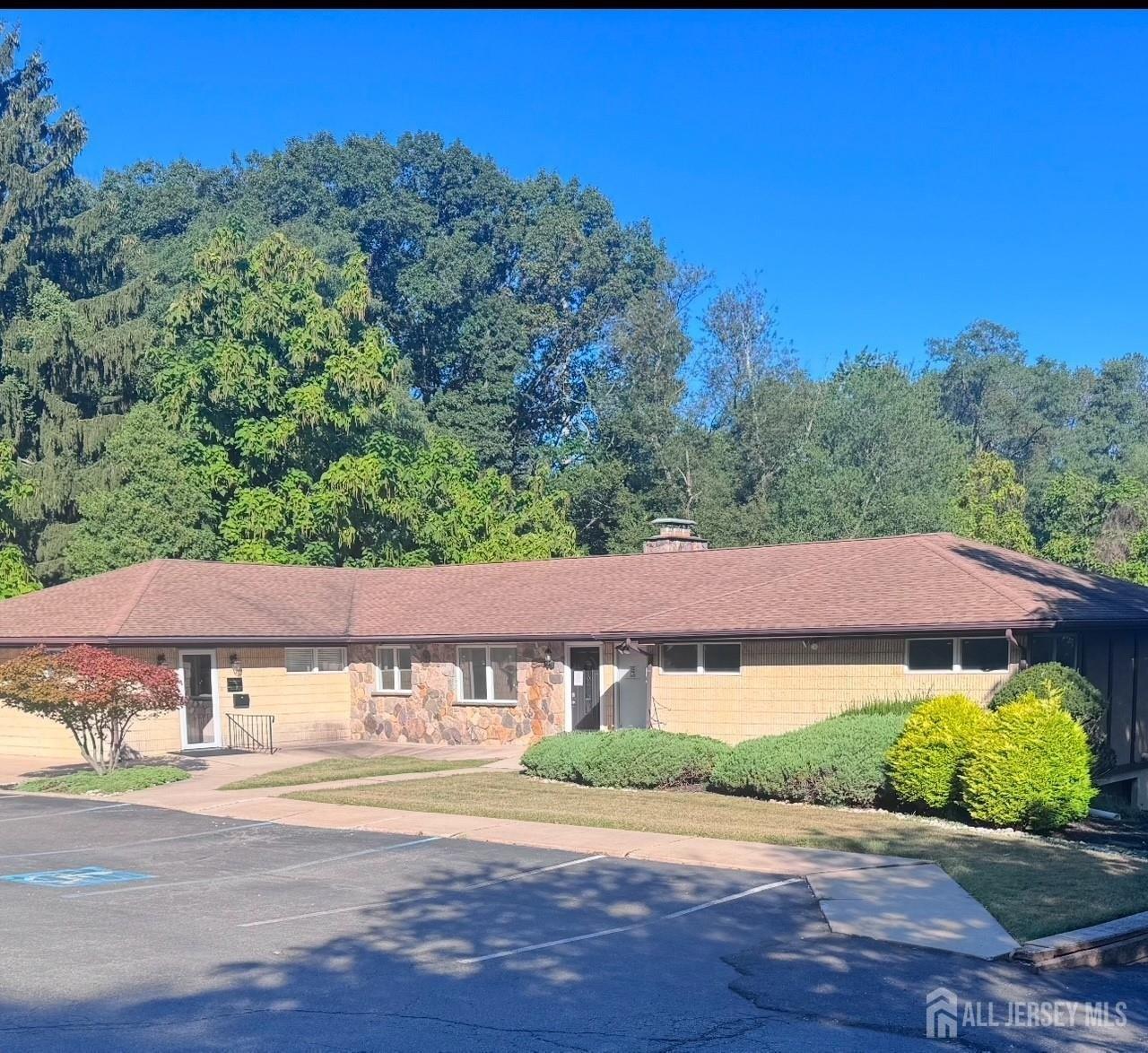 Property Image for 315 Forsgate Dr Drive B