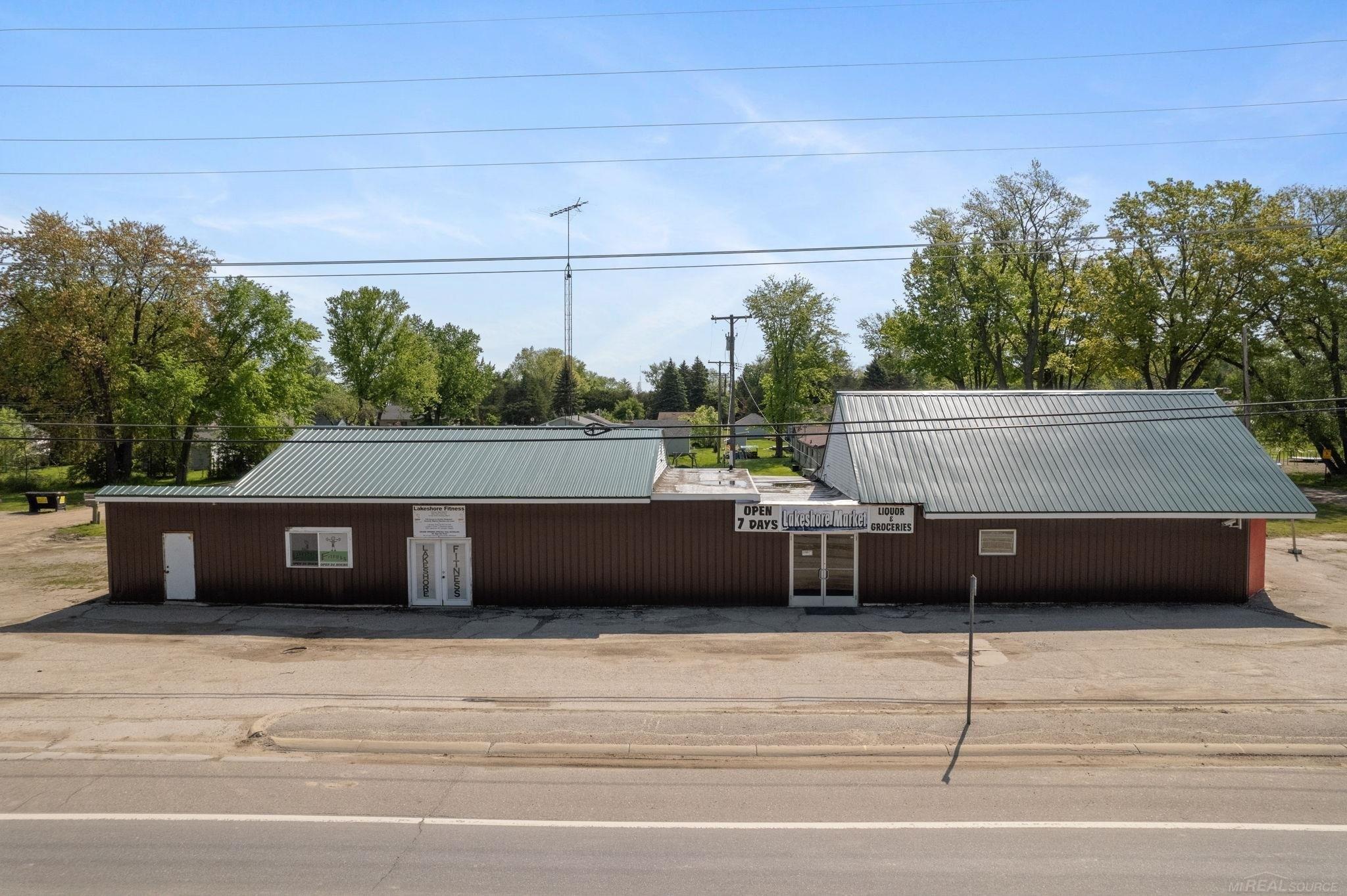 Property Image for 7023 Lakeshore Road