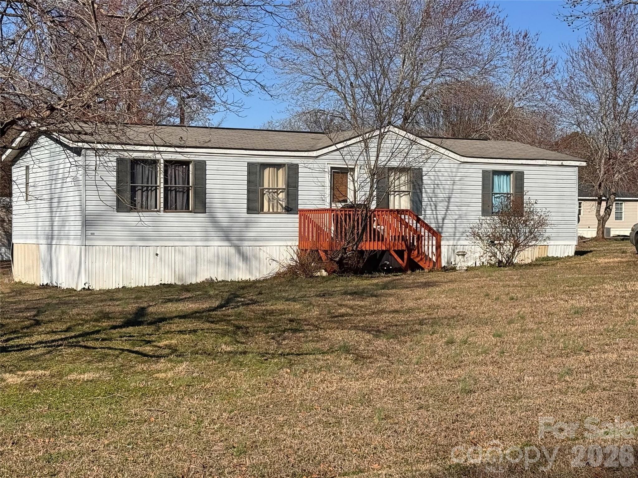 Property Image for 150 Golden Oaks Lane