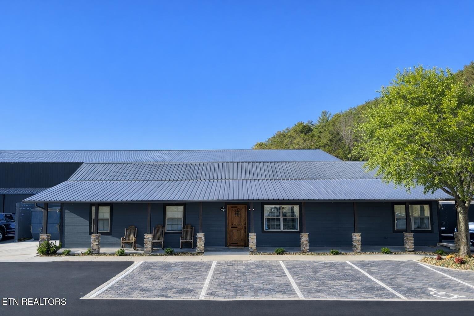 Property Image for 3136 Easy St