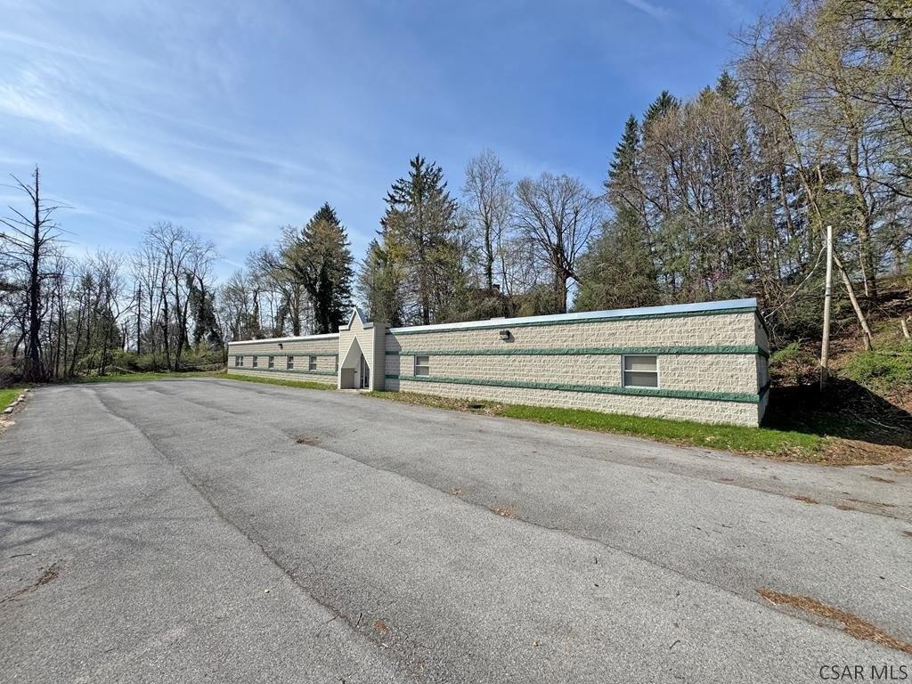 Property Image for 941 Pinegrove Lane