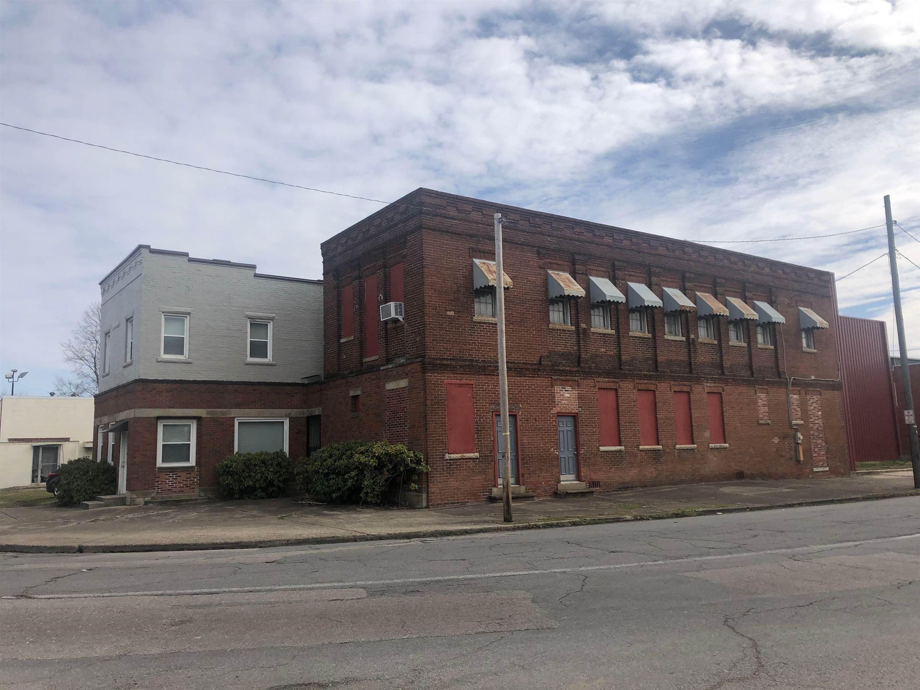 Property Image for 1749 Washington Avenue