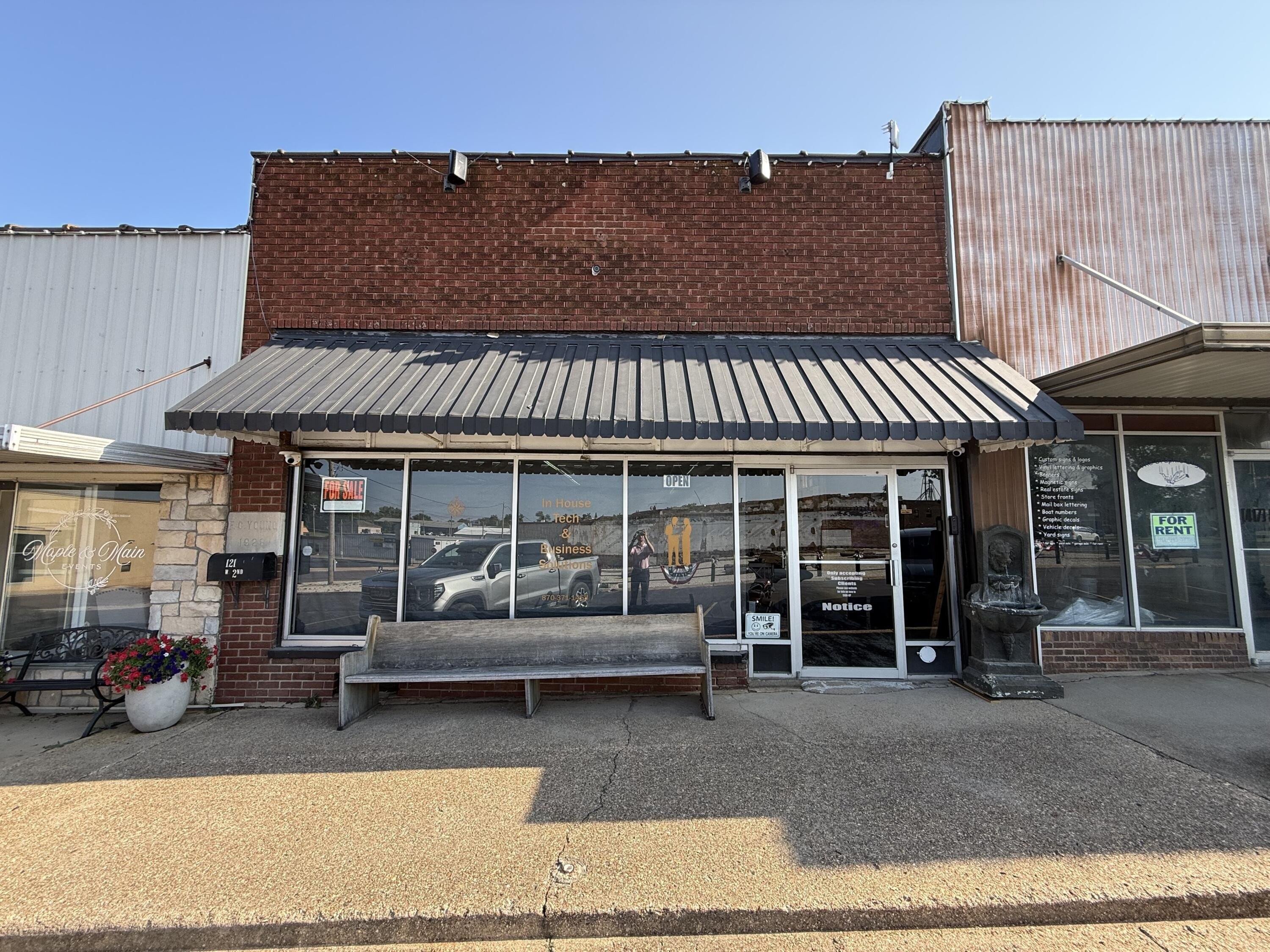 Property Image for 121 W 2nd Street