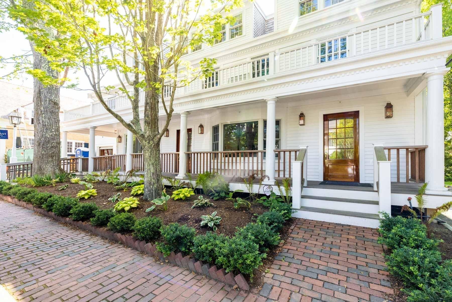 Property Image for 31 N Summer Street