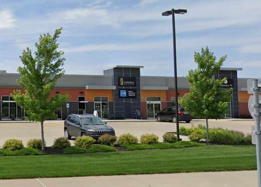 Property Image for 211 Sioux Point Rd 150