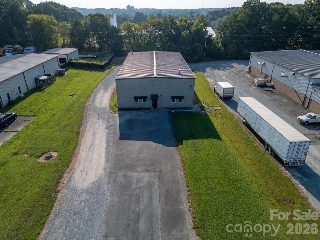 Property Image for 232 N Bivens Road