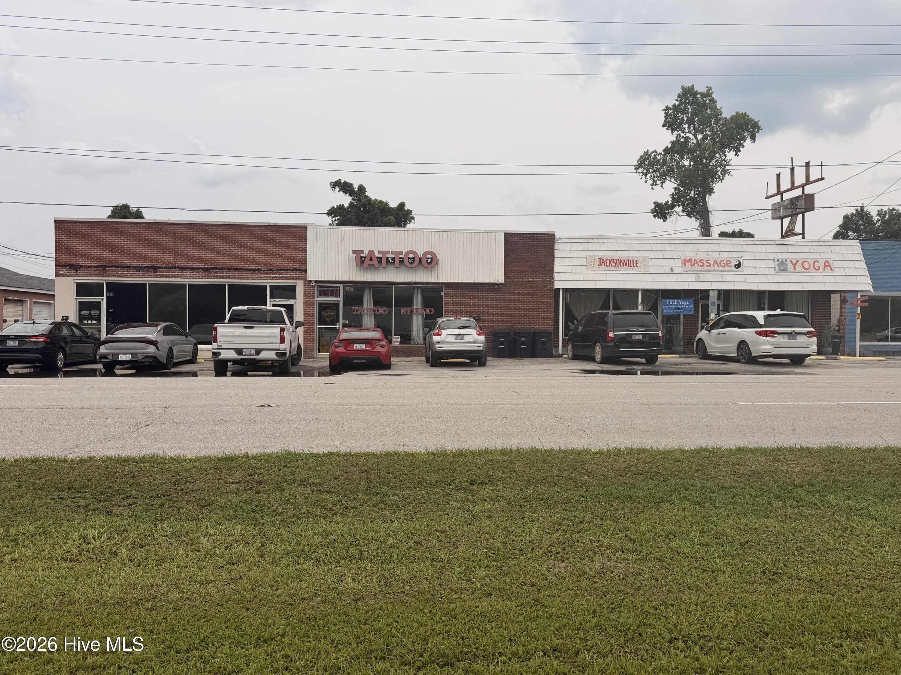 Property Image for 919 Lejeune Boulevard