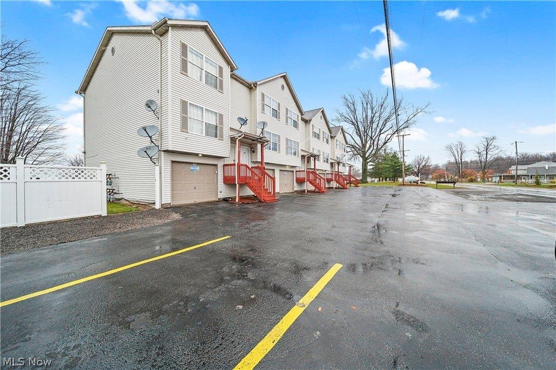 Property Image for 6037 Lake Road W