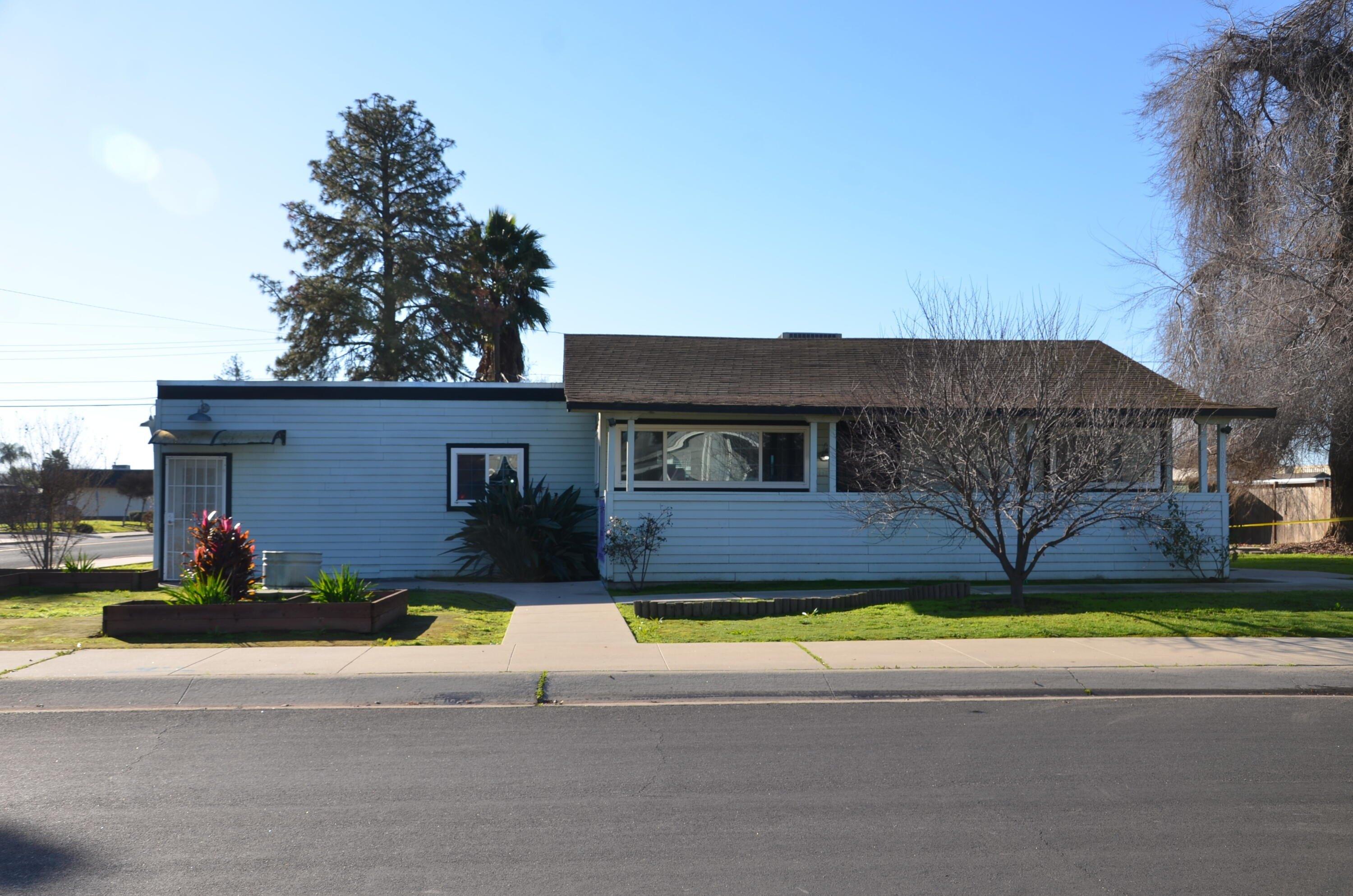 Property Image for 1837 W Sunnyside Avenue