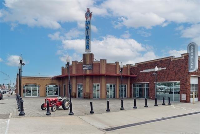 Property Image for 512 N Main Street