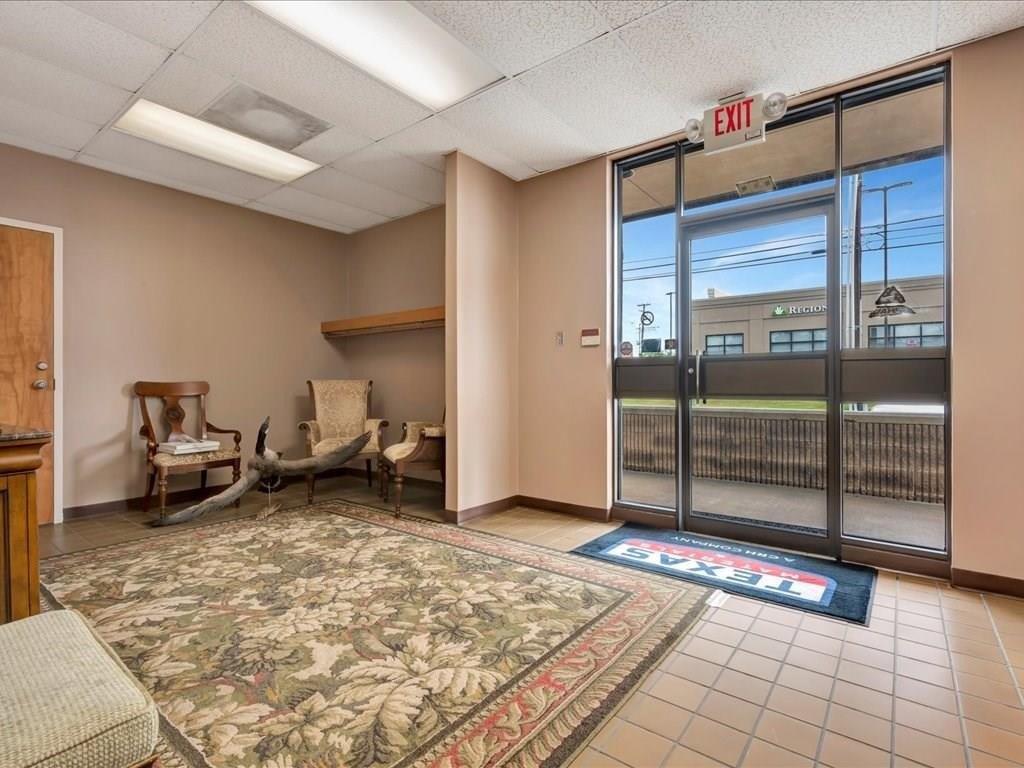 Property Image for 204 Burke Street