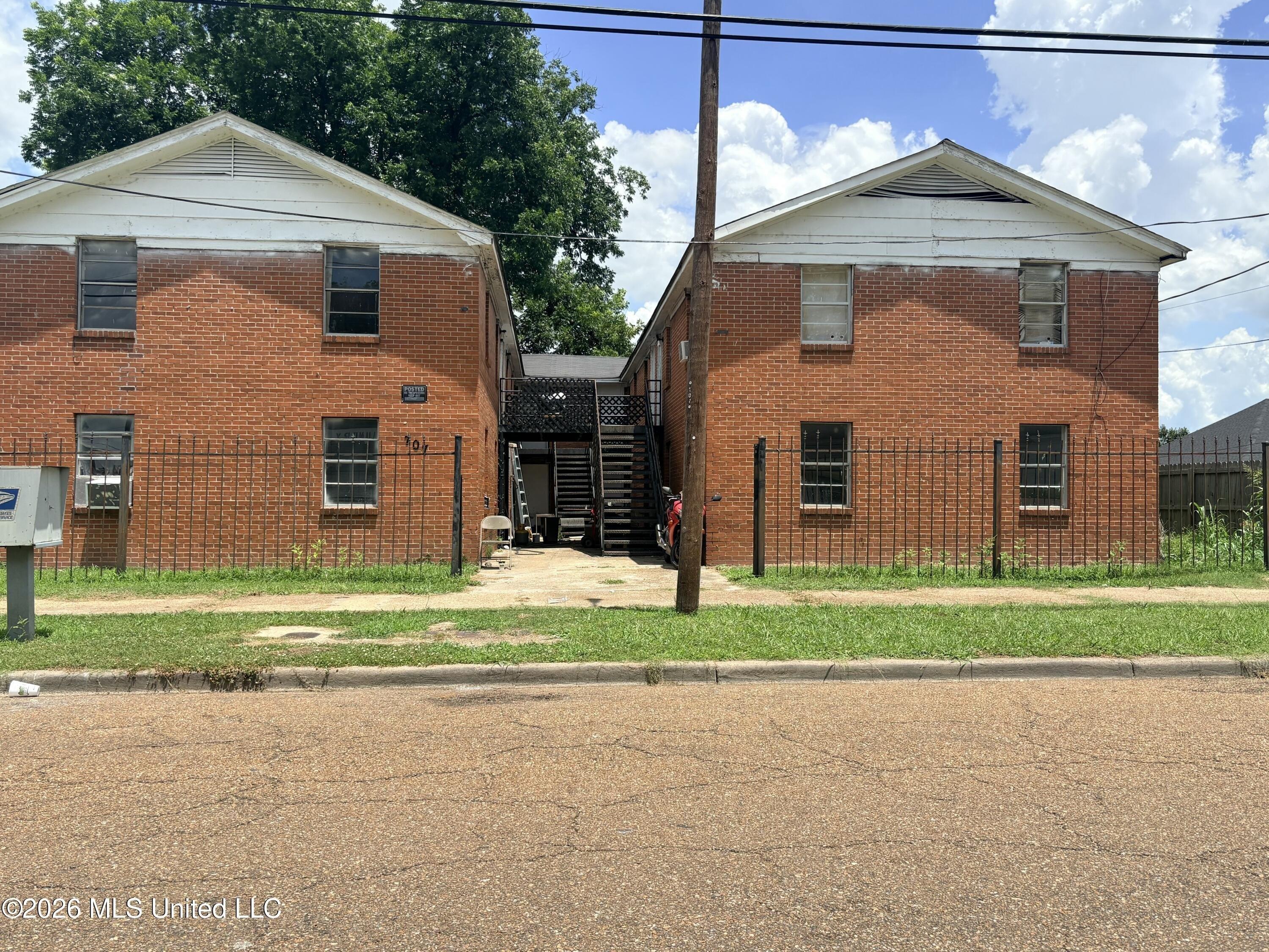 Property Image for 707 Walthall Street