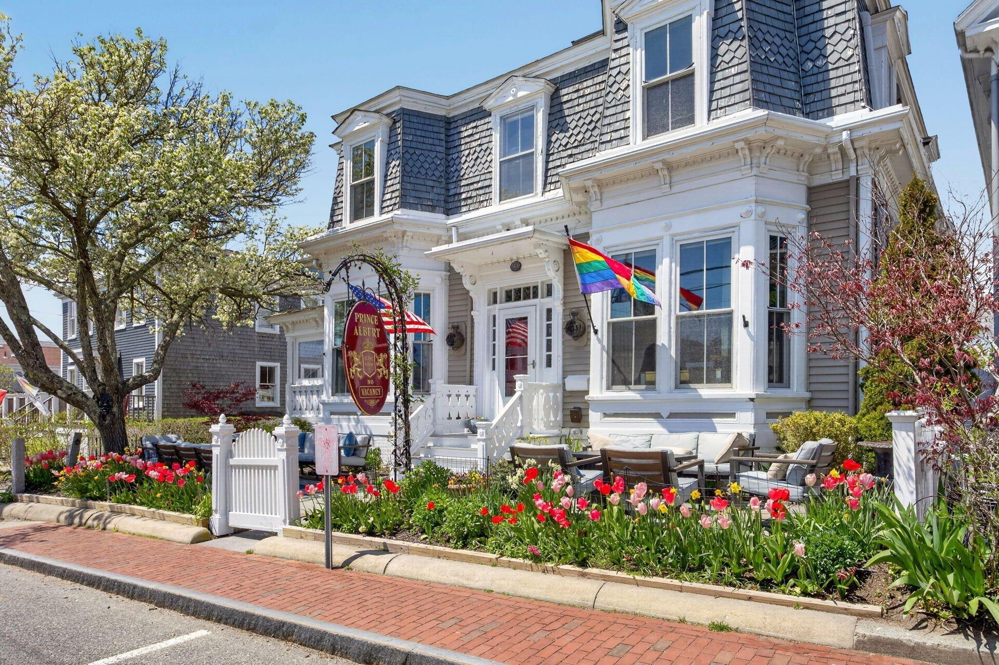 Property Image for 164 Commercial Street