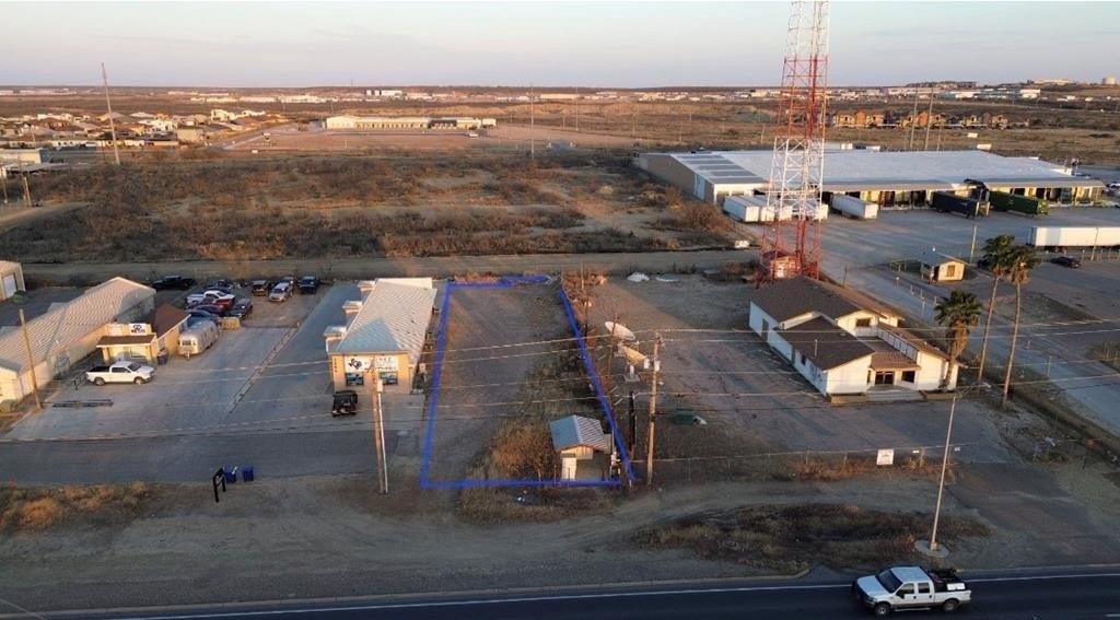 Property Image for 2292 Veterans