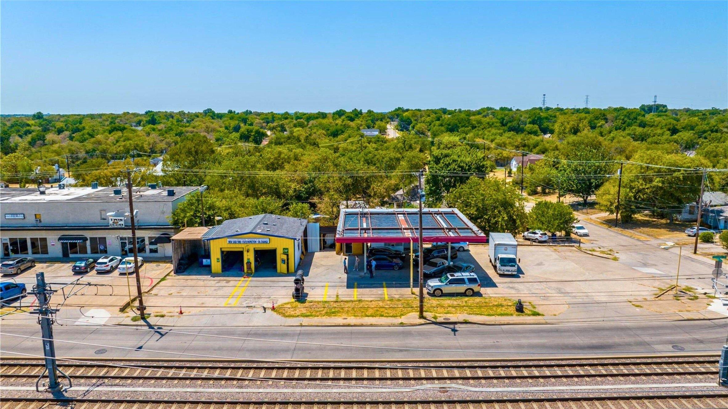 Property Image for 3701 Lancaster Road
