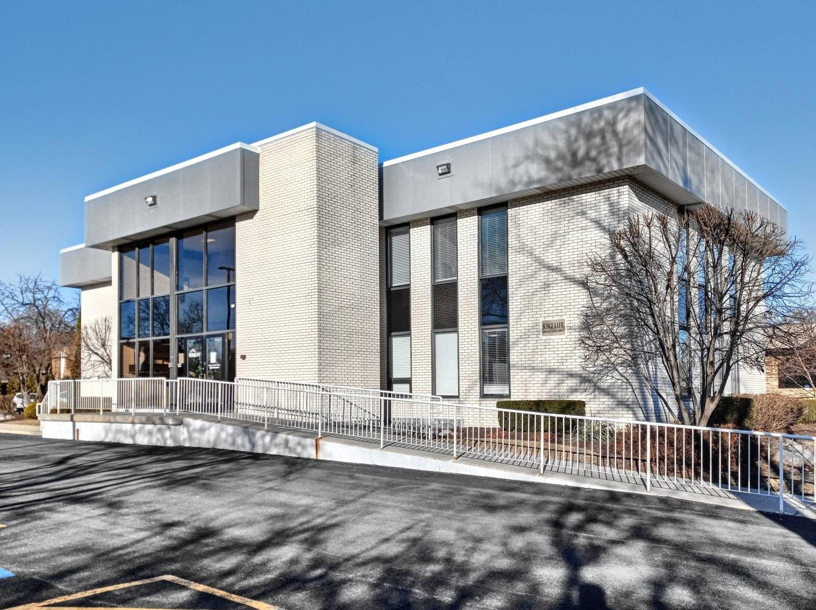 Property Image for 2435 Glenwood Ave