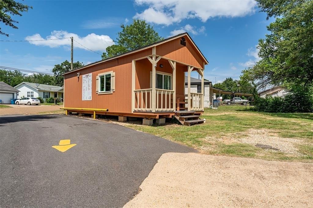 Property Image for 122 N Green Street