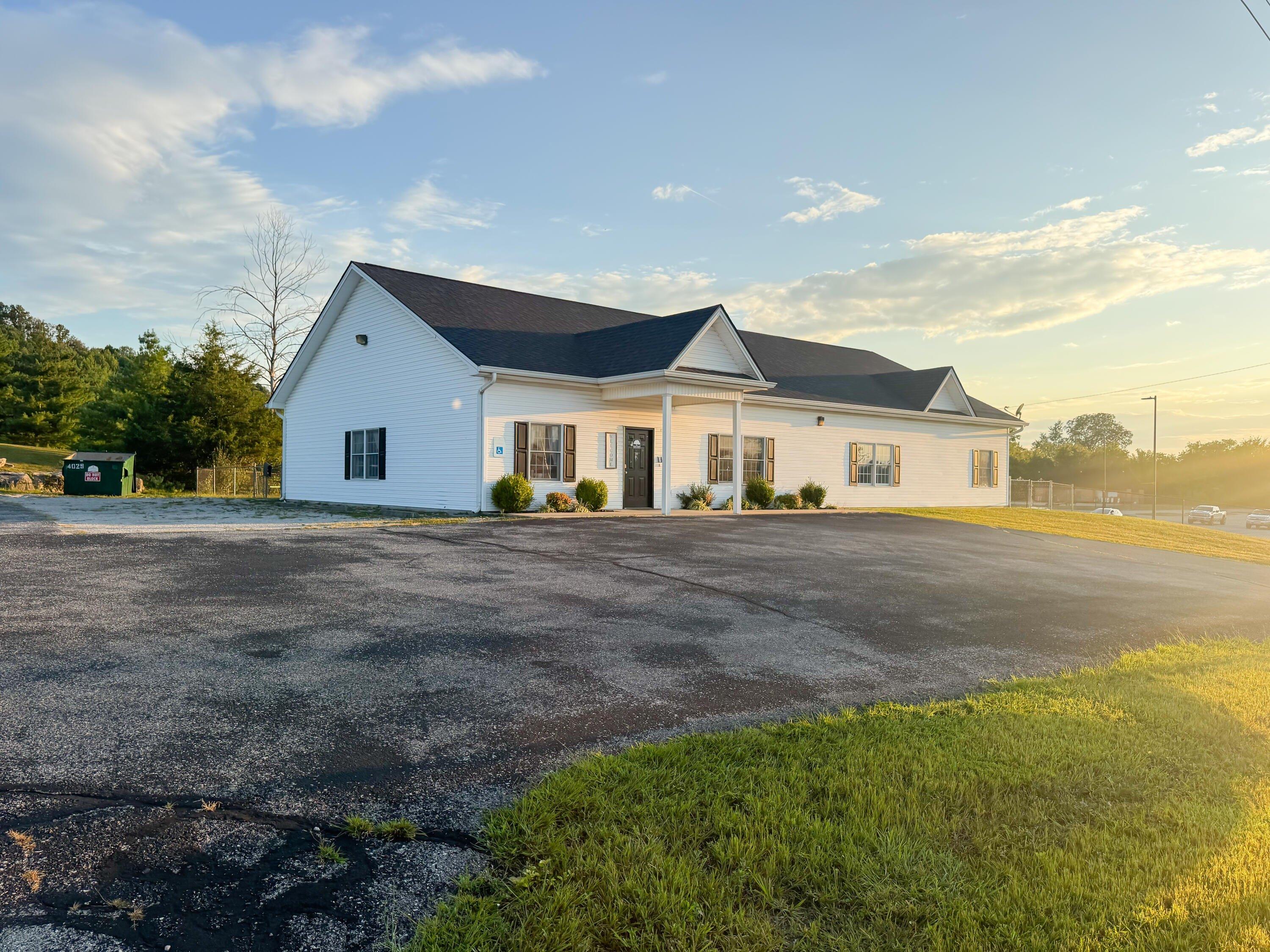 Property Image for 162 E Somerset Church Road