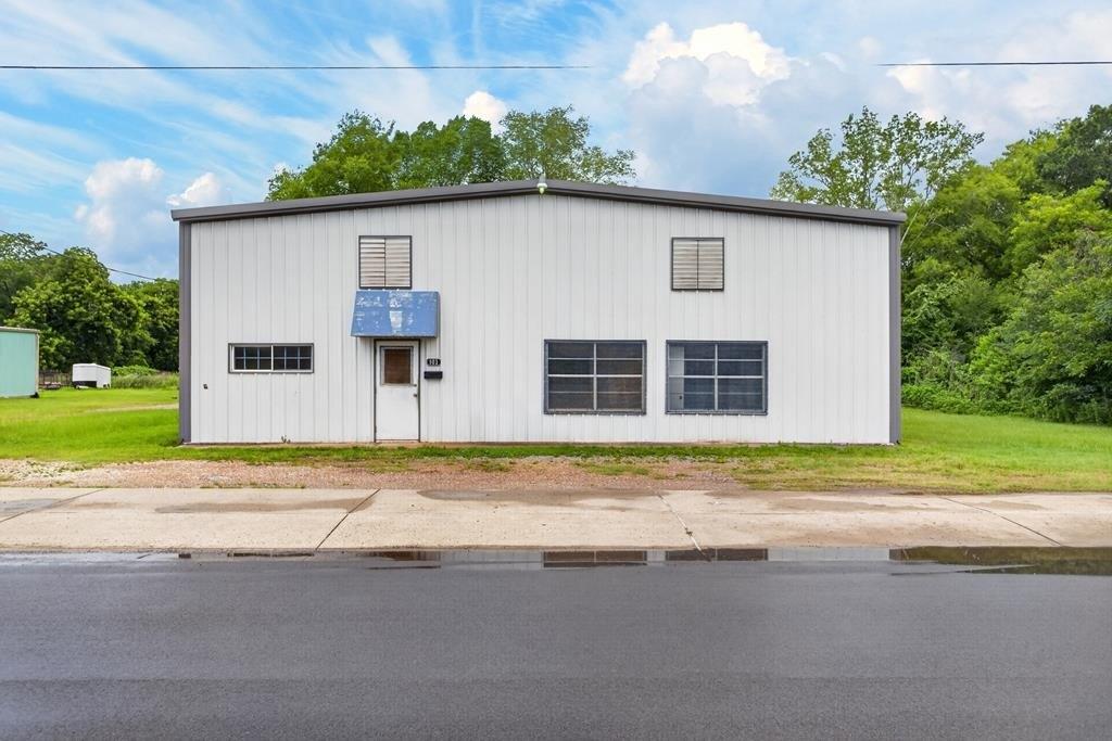 Property Image for 903 Sayers Street
