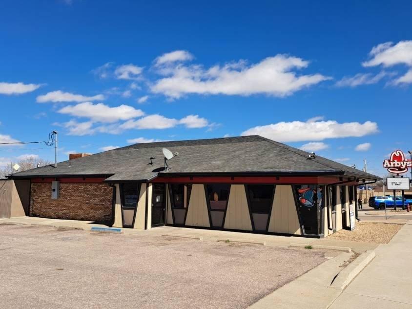 Property Image for 277 Lake Street