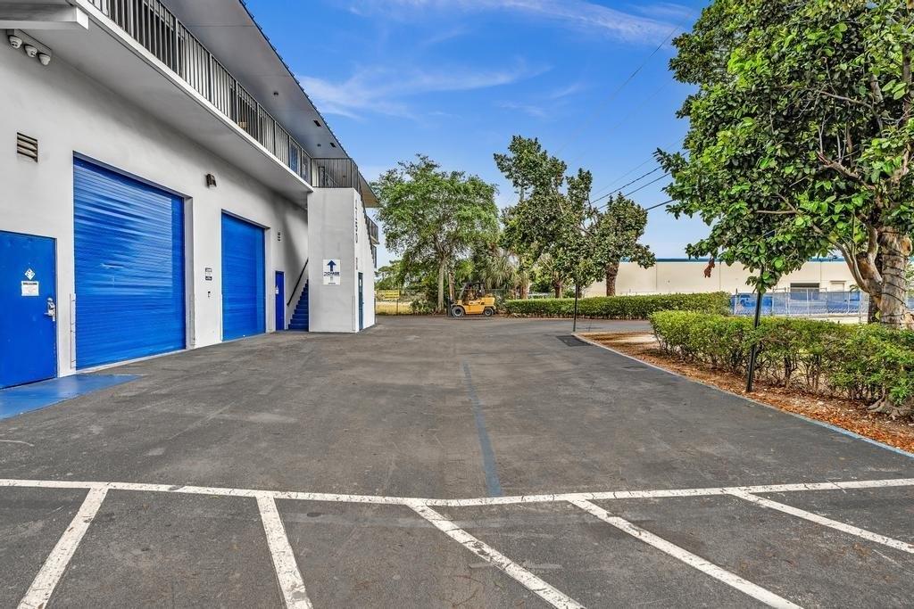 Property Image for 1150 SW 10th Avenue