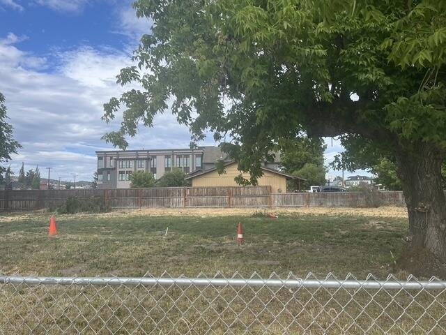 Property Image for 391 W 1st Street