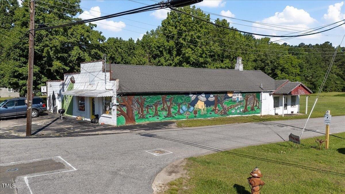 Property Image for 300 W N Main Street