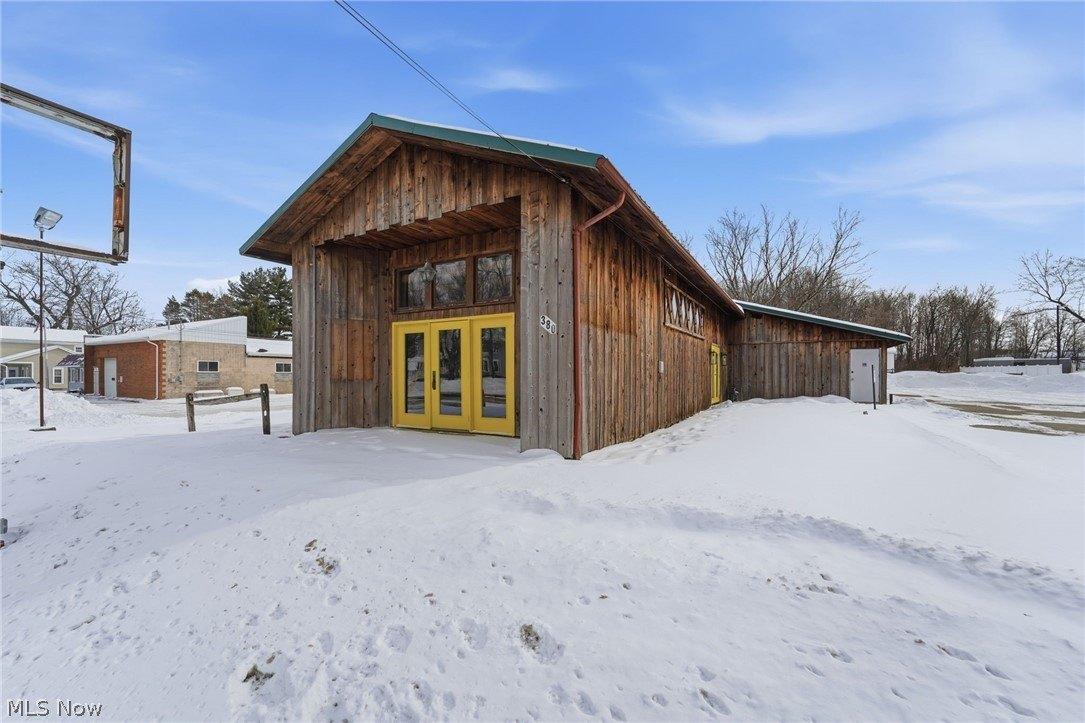 Property Image for 380 E Main