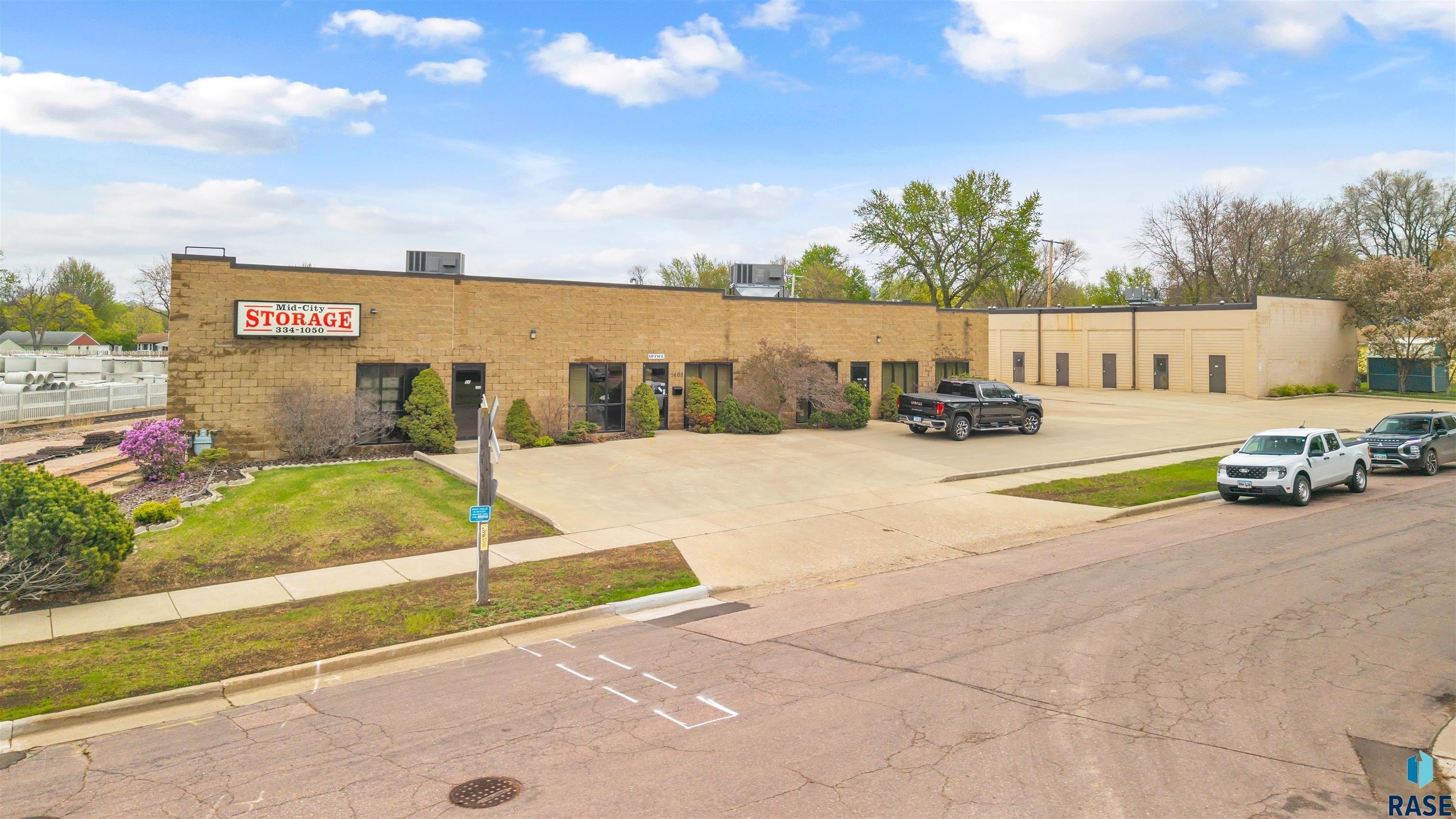 Property Image for 1400 S Van Epps Ave