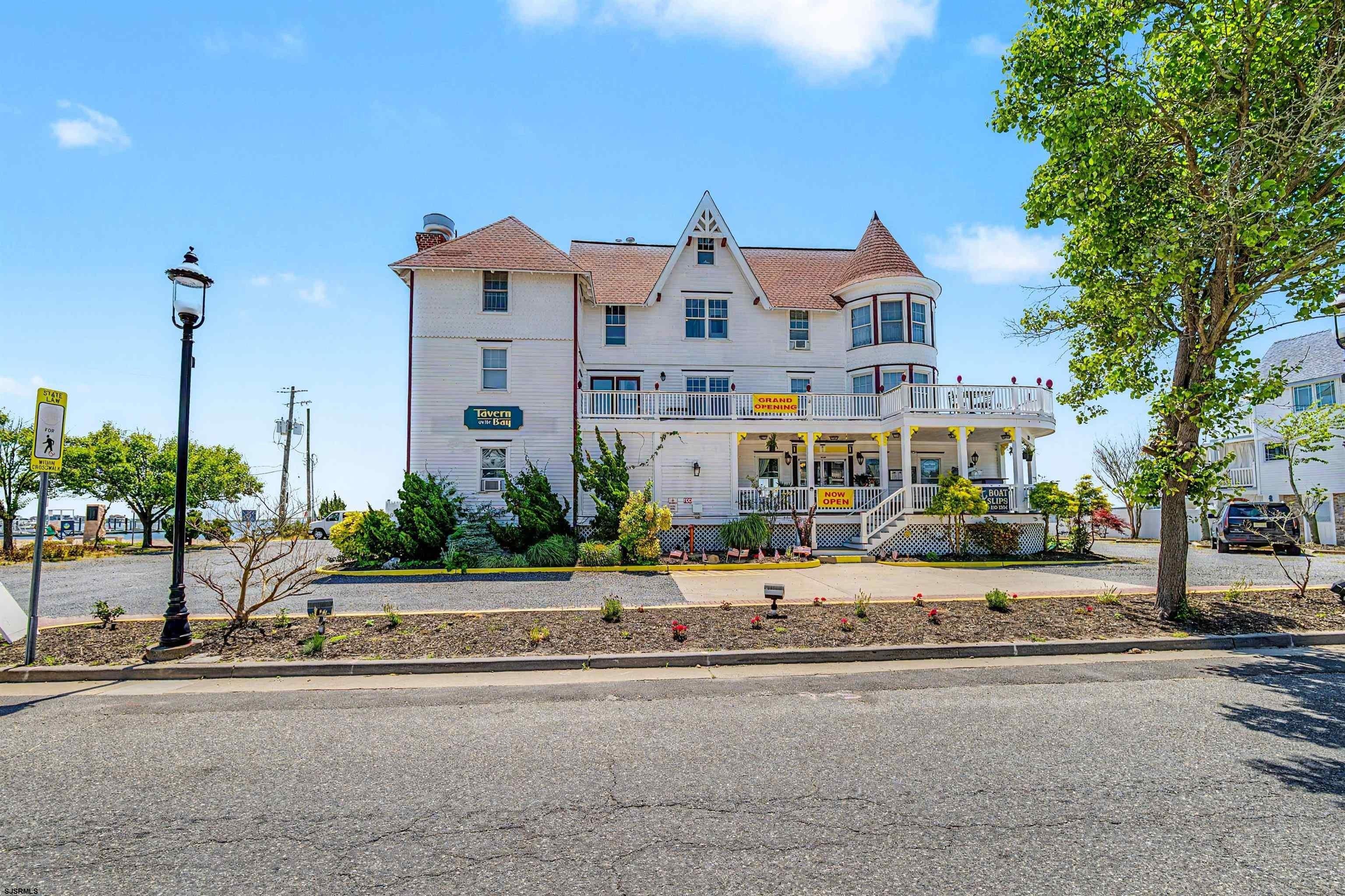 Property Image for 800 Bay Ave