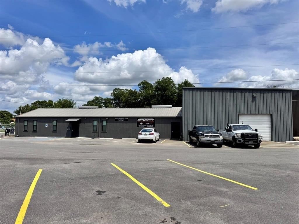 Property Image for 1010 Contractors Circle, Bossier City, LA 71111