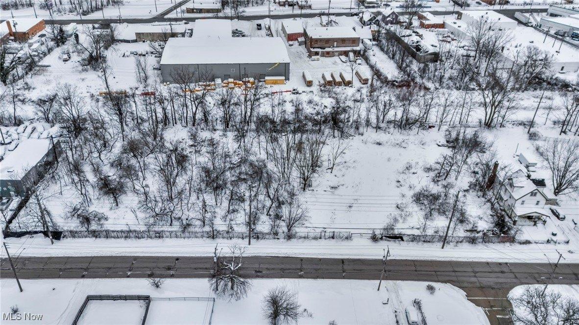 Property Image for 17001 S Miles Avenue