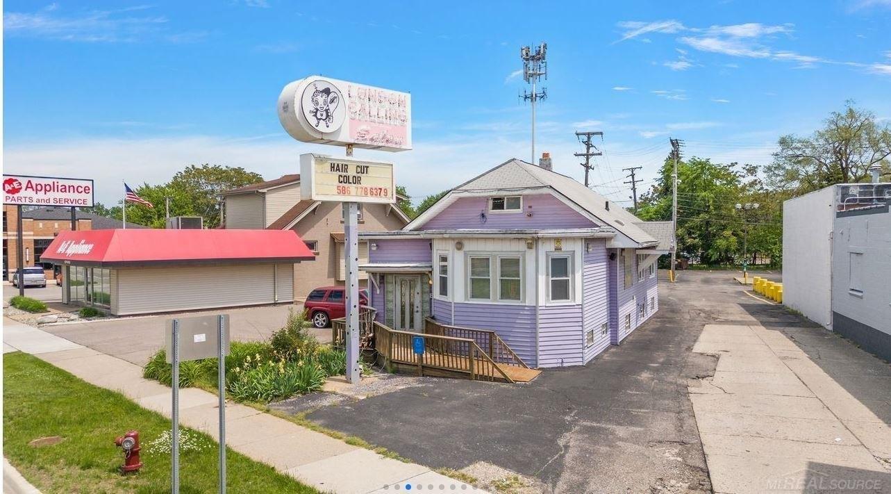 Property Image for 27380 Gratiot Avenue