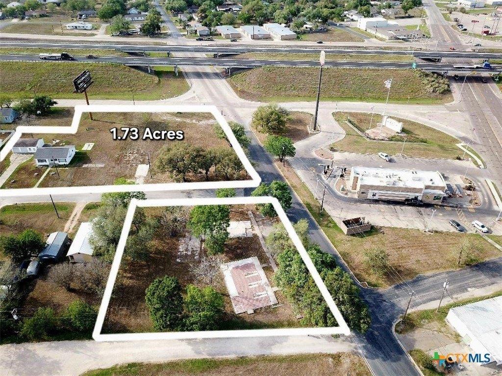 Property Image for 907 N East St