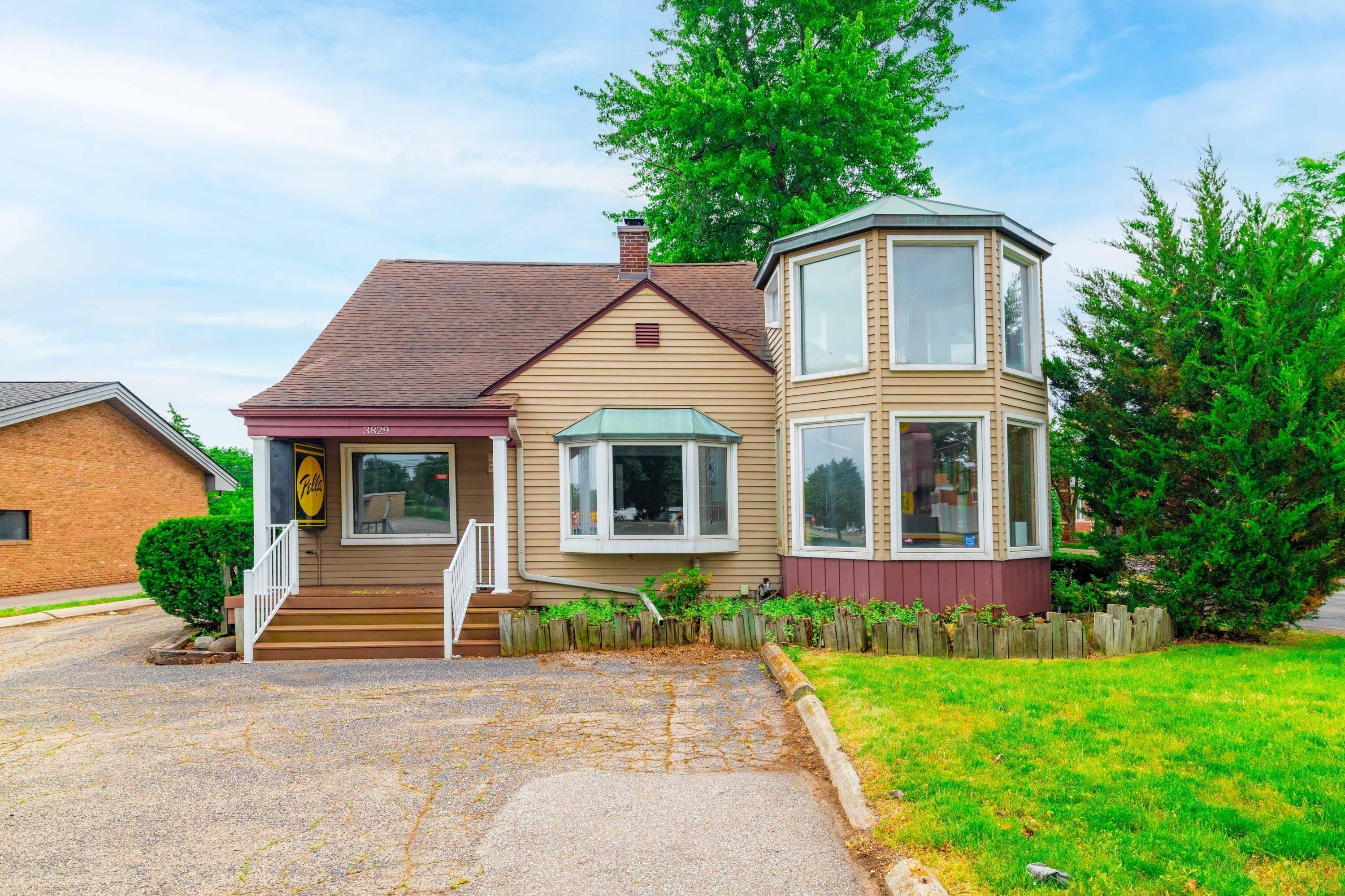 Property Image for 3829 West Road