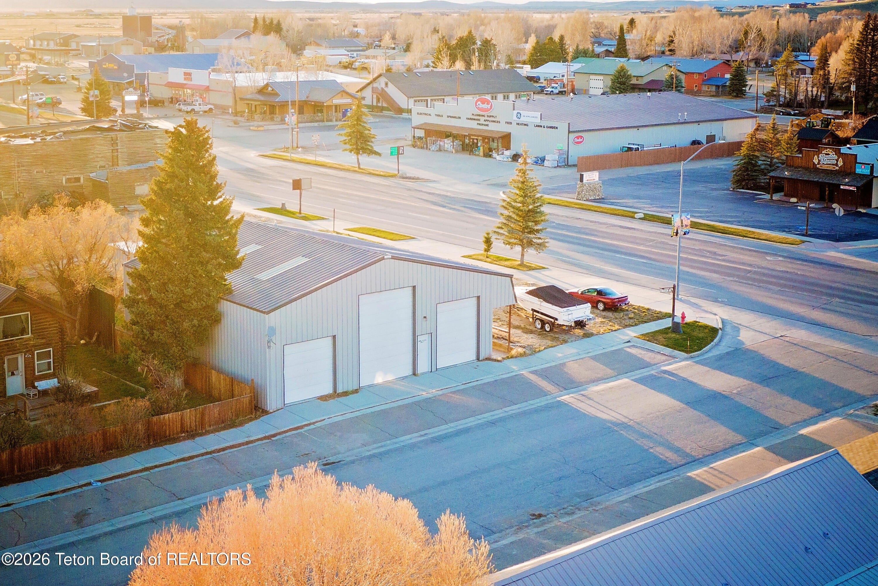 Property Image for 704 W PINE Street