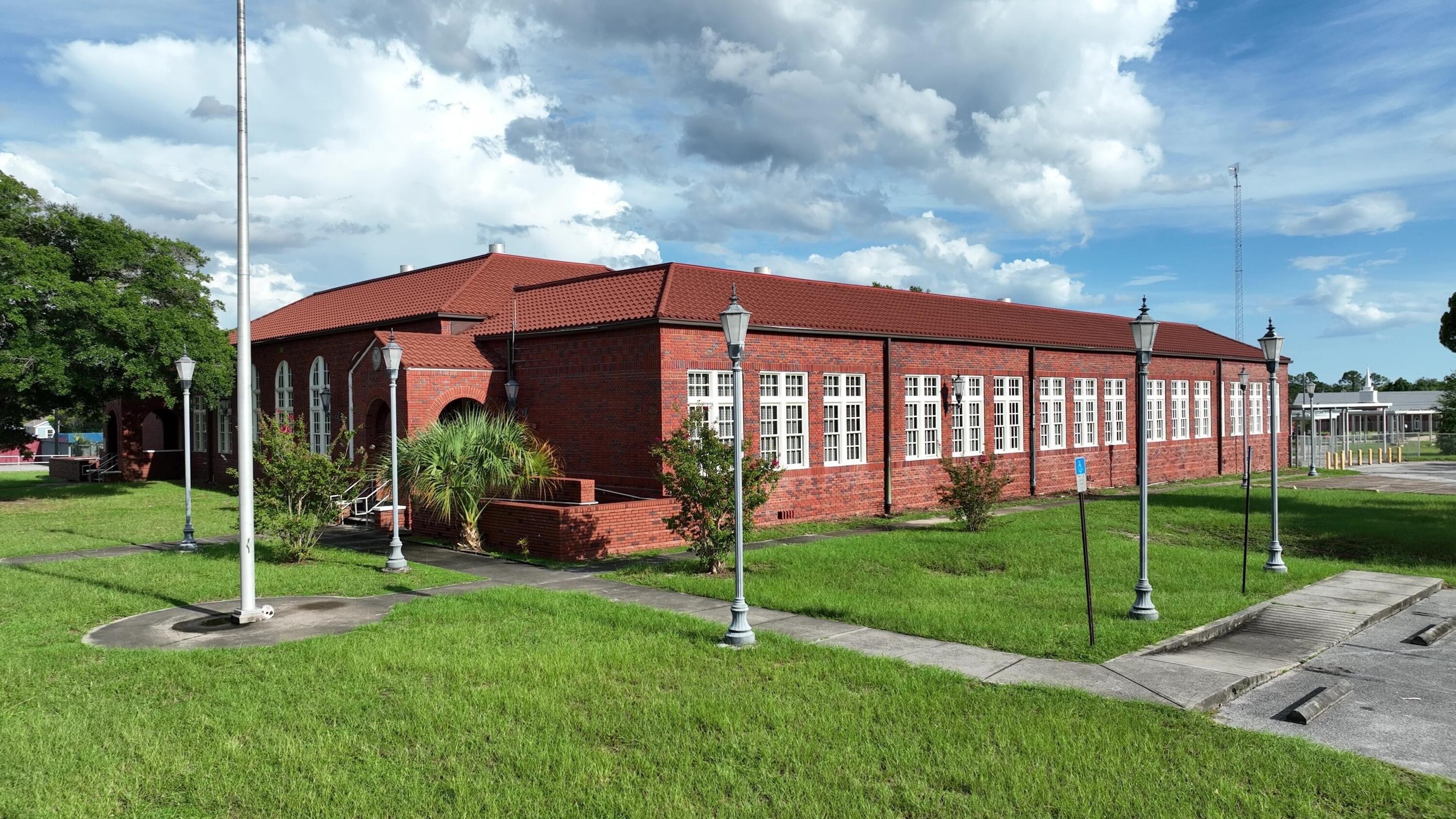 Property Image for 3001 W 15th Street